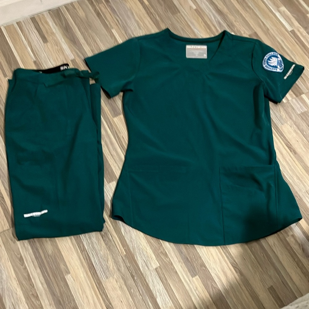Green Scrub Set with Daytona state ADN Logo Patch
